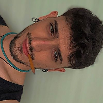 Lore 🦁's profile picture