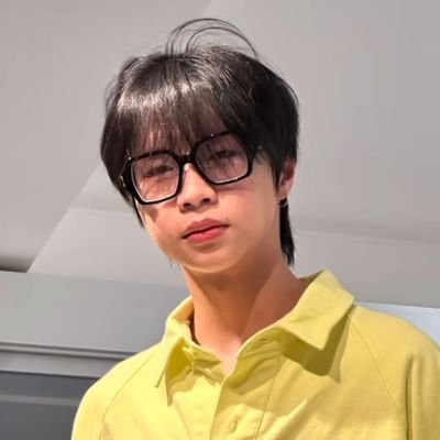 ʏɪᴘᴘʏʙᴏᴏ_'s profile picture