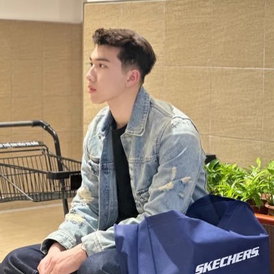 Huy Huy's profile picture