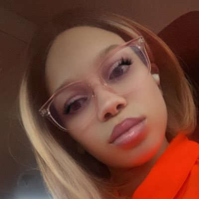 SunflowerAmilia's profile picture