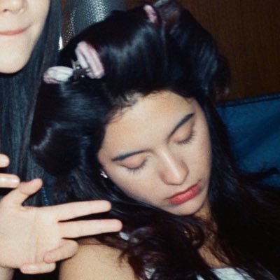 shelly's profile picture