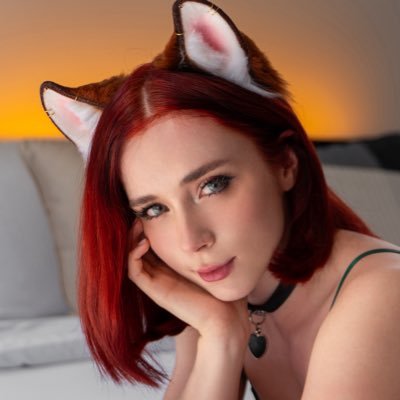 Your Sweetie Fox 🦊's profile picture