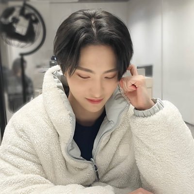 little gf seonghwa's profile picture