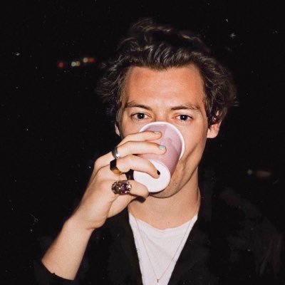 finelinejua's profile picture