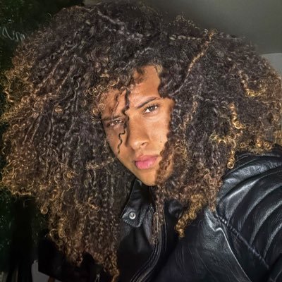 Viniciu52779038's profile picture