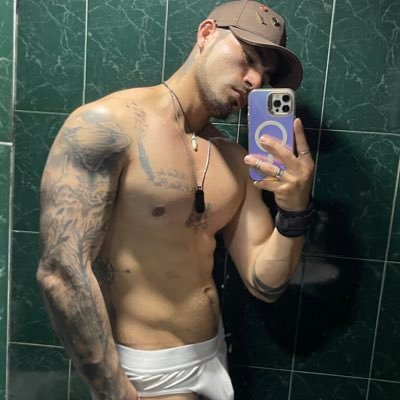 kev💥's profile picture