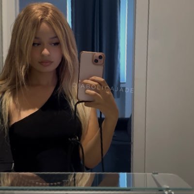 𝕯𝖎𝖆𝖇𝖔𝖑𝖎𝖈𝖆 𝕵𝖆𝖉𝖊 🪽 LYON's profile picture