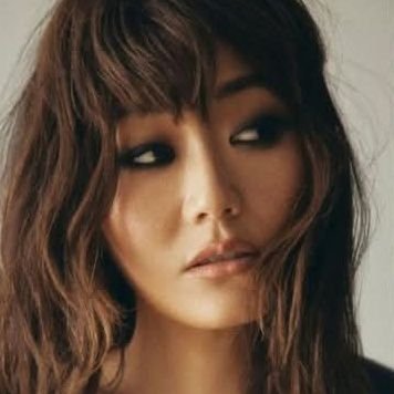 Natalina ☔'s profile picture