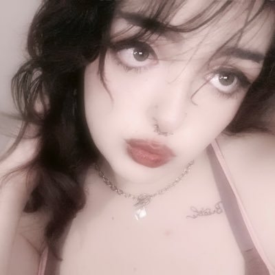 GothicPuppyy's profile picture
