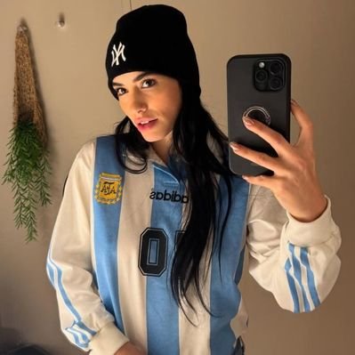 cande🇦🇷's profile picture