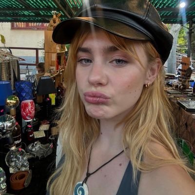 fla.ೃ࿐🀥's profile picture