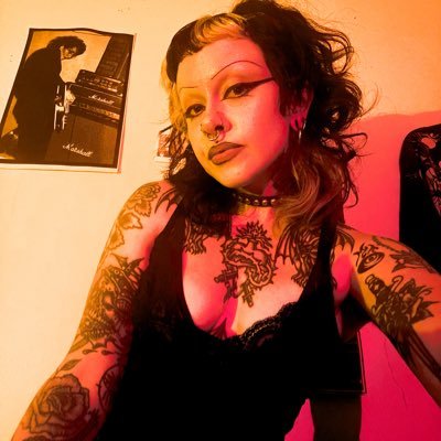 sheetmetalgirl_'s profile picture