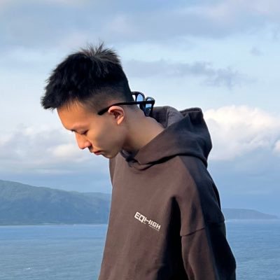YouZhen's profile picture