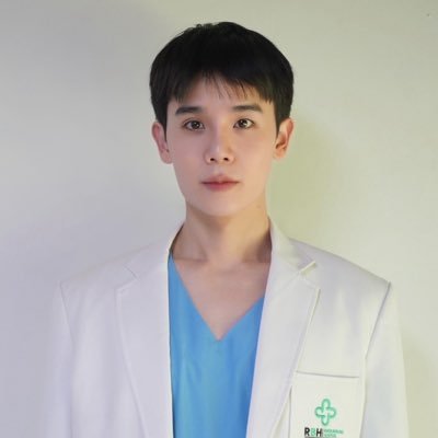 Thapfah Kittipokin, M.D. Deputy Hospital Director's profile picture