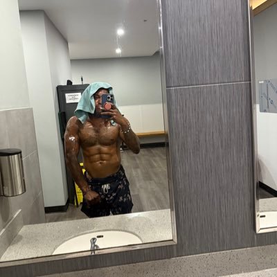 Tj🙂‍↔️'s profile picture