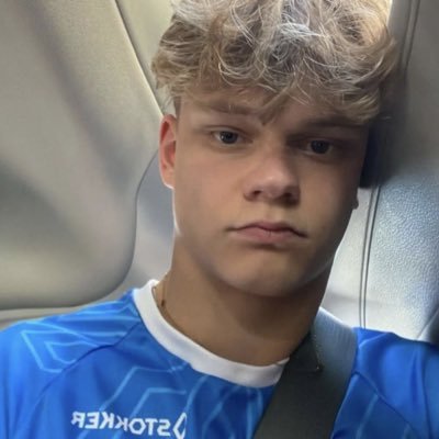 heartsfouraron's profile picture
