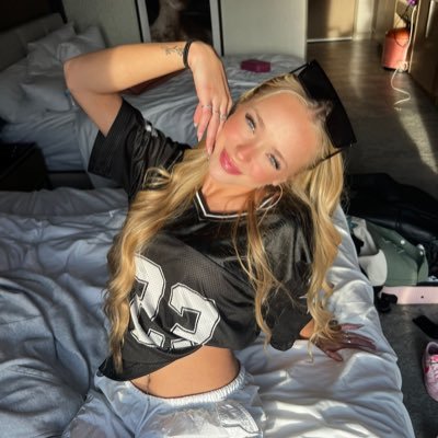 All4Foxxy's profile picture