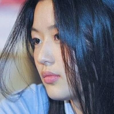 BluKimchiKdrama's profile picture