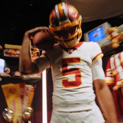 🏆's profile picture
