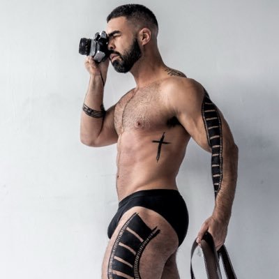 📸NYC Based Photographer's profile picture