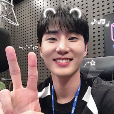 𝘽𝙮's profile picture