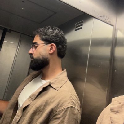 nnnurhak's profile picture