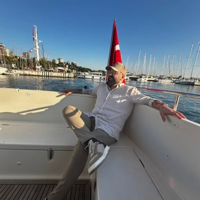 Muzzi Ozcan's profile picture