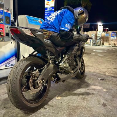 J3🥶's profile picture