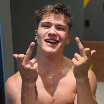 Alpha World's profile picture