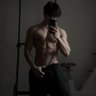 Фото профиля こう|彼女欲しさに始めた筋トレで、人生激変した男