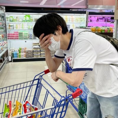 famousoobin's profile picture