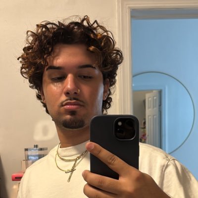 johnny boyyyyy's profile picture