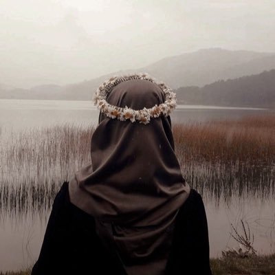 وطن's profile picture