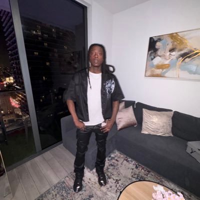 theregoeslilB's profile picture