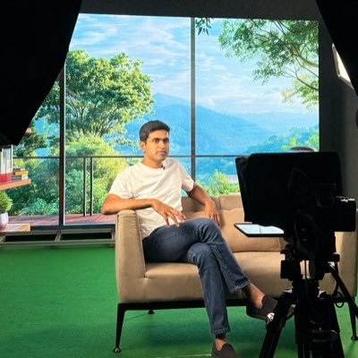 rvivek's profile picture