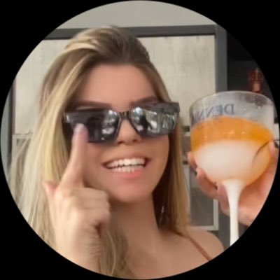 v¡'s profile picture