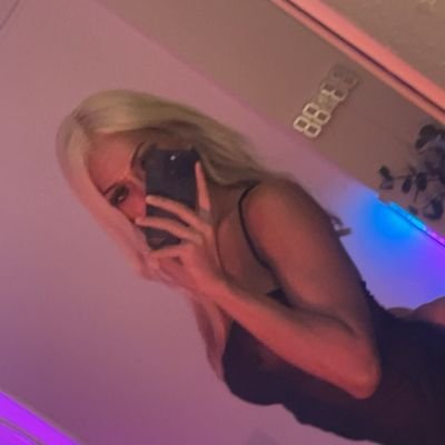 cat's profile picture