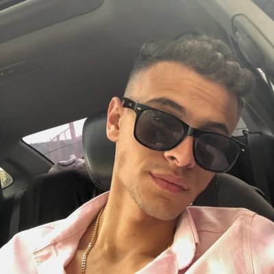 🍷's profile picture