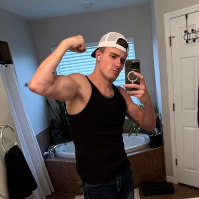 👑Derrick Cage's profile picture