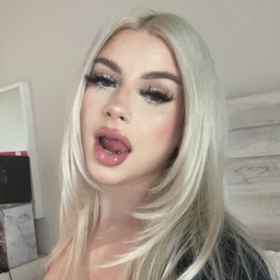 𝙆𝙞𝙣𝙜 𝙠𝙮𝙡𝙞𝙚's profile picture