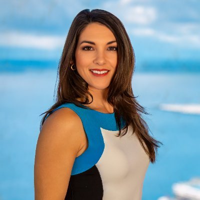 hollymenino's profile picture