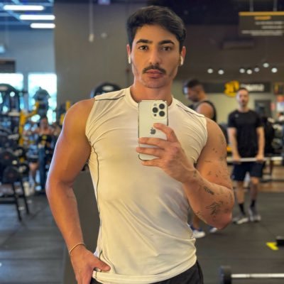 Sebastian santos's profile picture