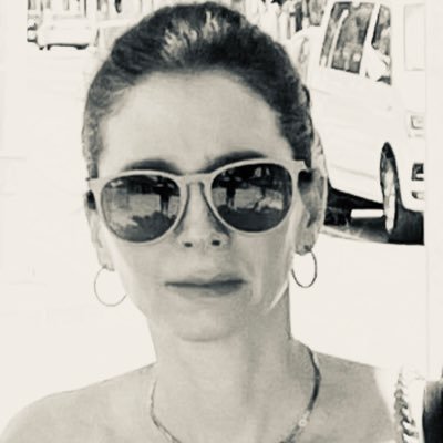 shenaja26's profile picture