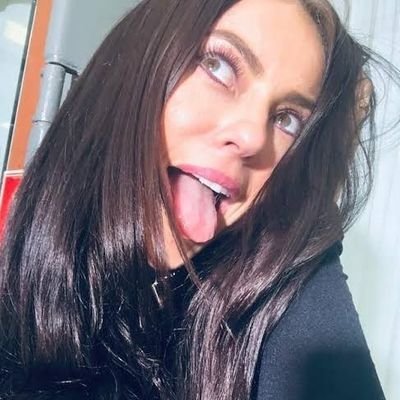 defensepaolla's profile picture