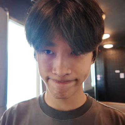 bitweens's profile picture