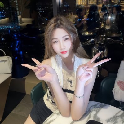 Dubai-Lina🇦🇪's profile picture