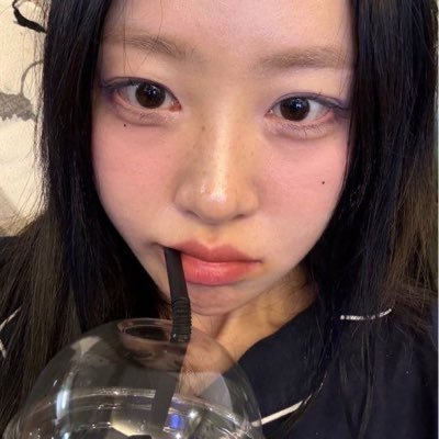 yvegfs's profile picture