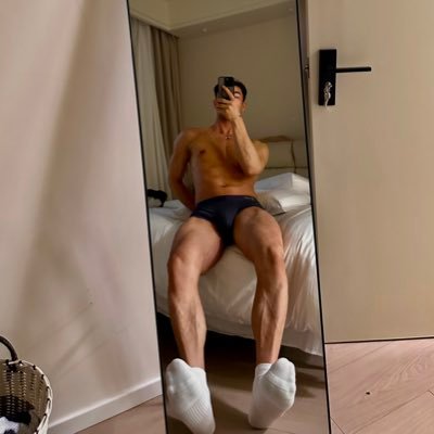 azmat1310's profile picture