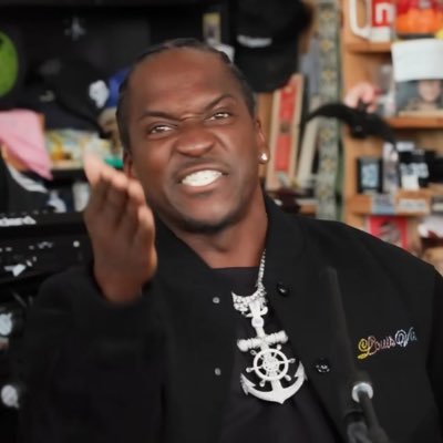 RedapuffenLOUD's profile picture