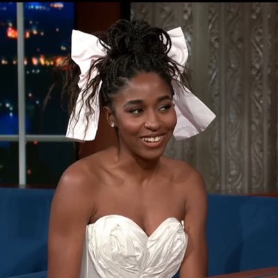👩🏾‍💻's profile picture